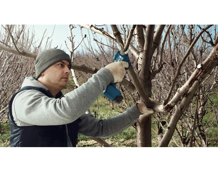 ŠKARE ZA OREZIVANJE AKU PRO PRUNER SET BAT. 2X3Ah+PUNJAČ 12V BOSCH